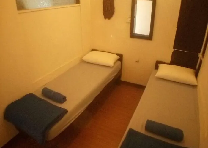 Hostel Yha Downtown @ Station S3