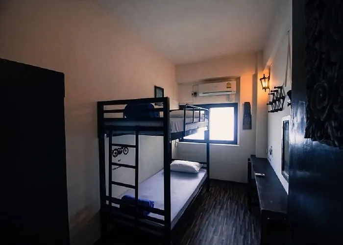 Yha Downtown @ Station S3 Hostel