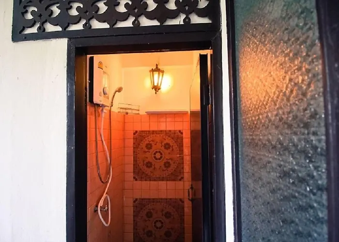 Hostel Yha Downtown @ Station S3 Bangkok