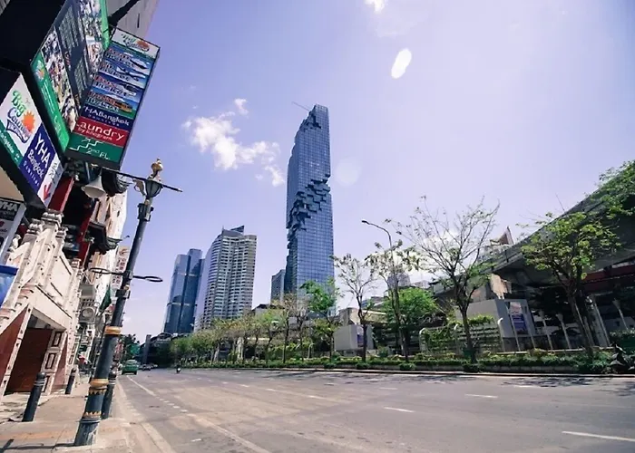 Yha Downtown @ Station S3 Bangkok